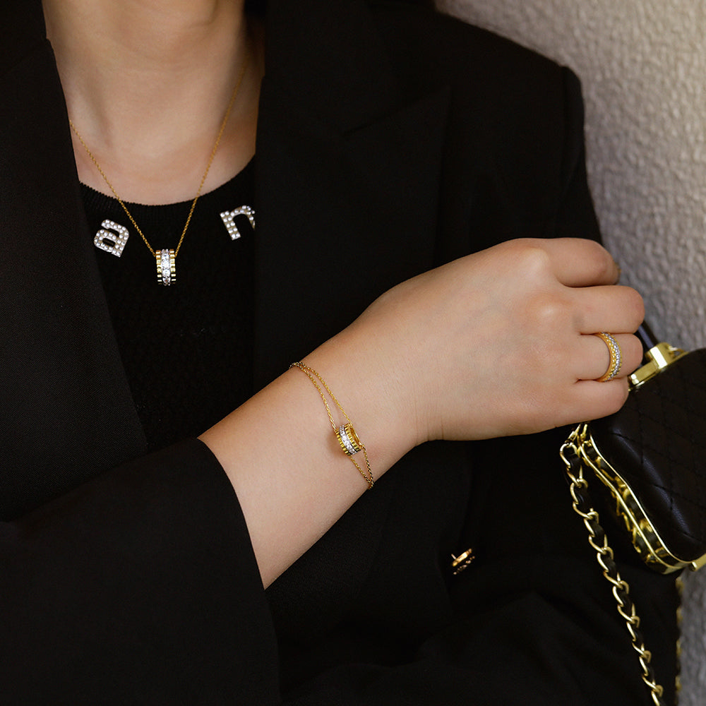 Charm Silver: S925 silver set, showing the luxury.