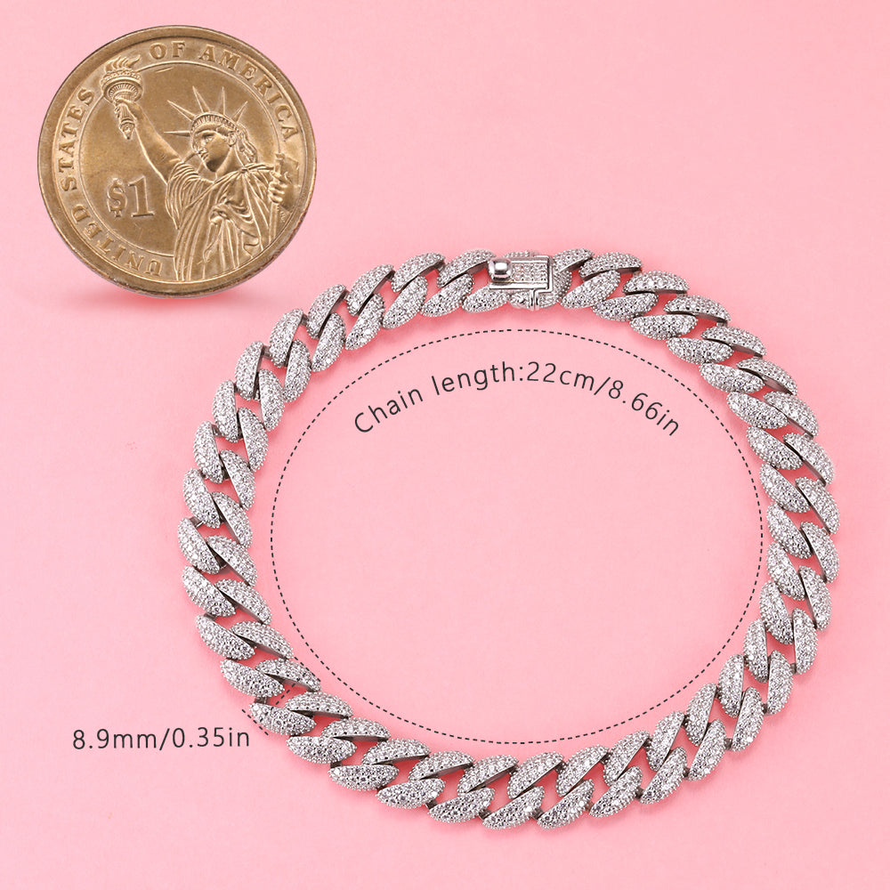 S925 sterling silver Cuban bracelet showcases a trendy hip-hop style.