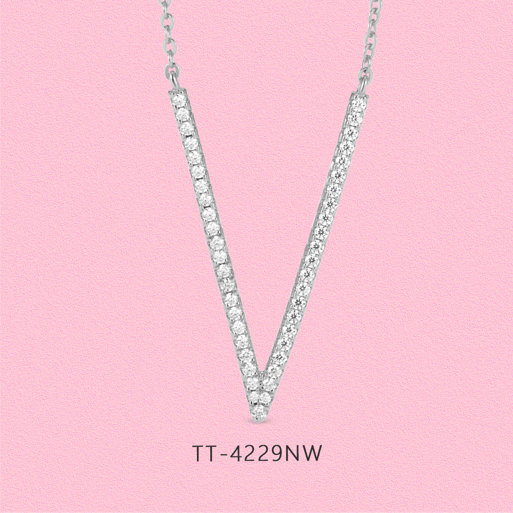 Letter V Moissanite diamond Mosaic necklace TT4229