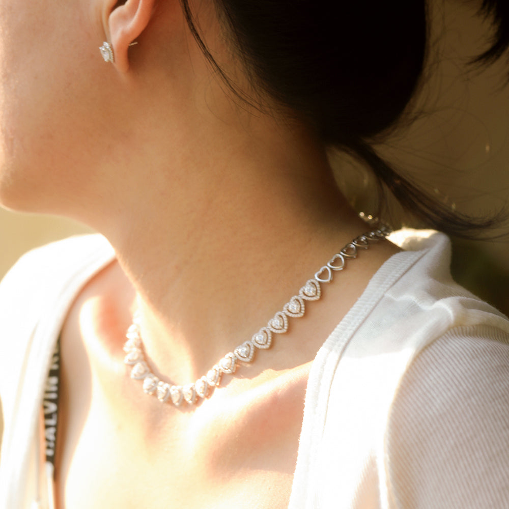 Yumato Moissanite and cultivated gemstone sweet heart-shaped stud earrings and necklaces
